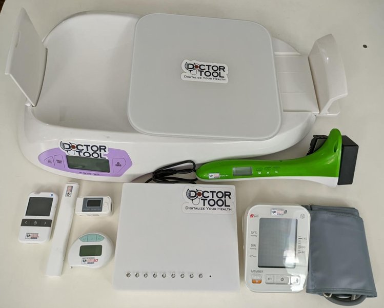 IoT medical gateway with connected thermometers, oximeter, scale, and blood-pressure monitor